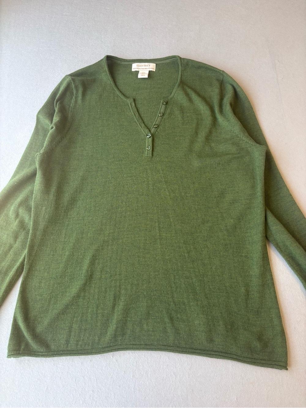 Ellen Tracy Women’s Olive Green V-Neck Henley Sweater Sz XL 100% Merino Wool